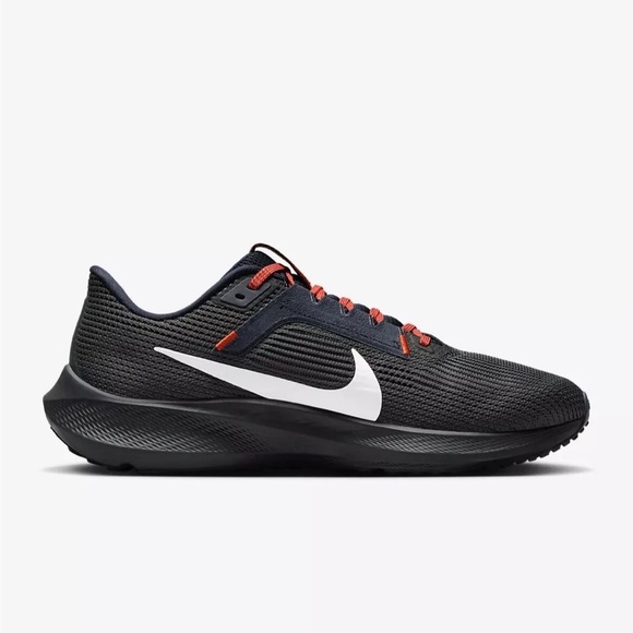 Nike Other - Nike Air Zoom Pegasus 40 Running Shoe. Chicago Bears theme size
